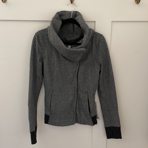 Lululemon Karmacollected Jacket - Picture 2 of 5